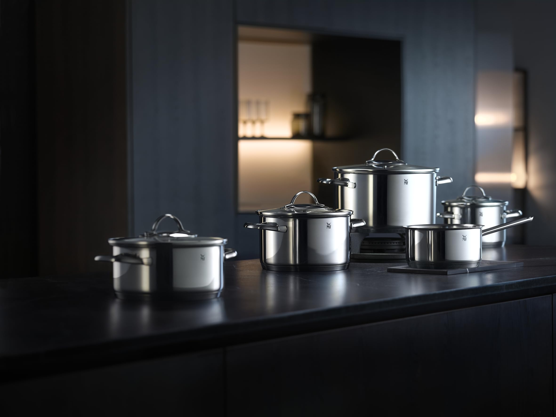 WMF Aparto 5-tlg. Induktions-Topfset, Cromargan Edelstahl, Glasdeckel, unbeschichtet, spülmaschinengeeignet